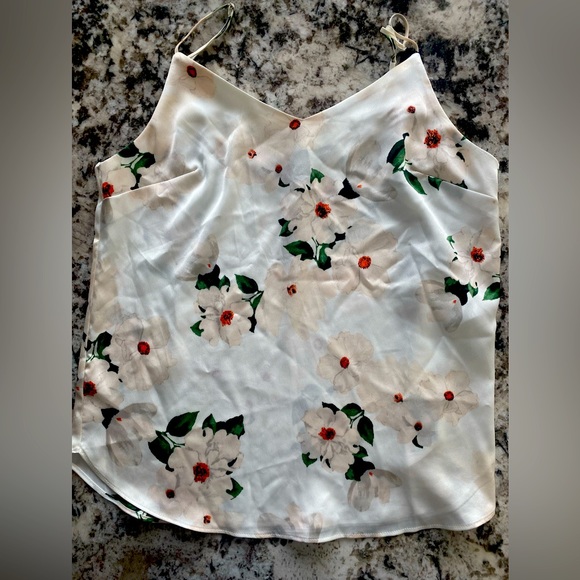 Dynamite floral camisole. Size Small - Picture 3 of 5